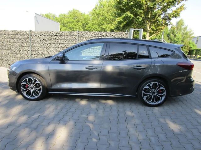 Ford Focus ST Line Style Wagon