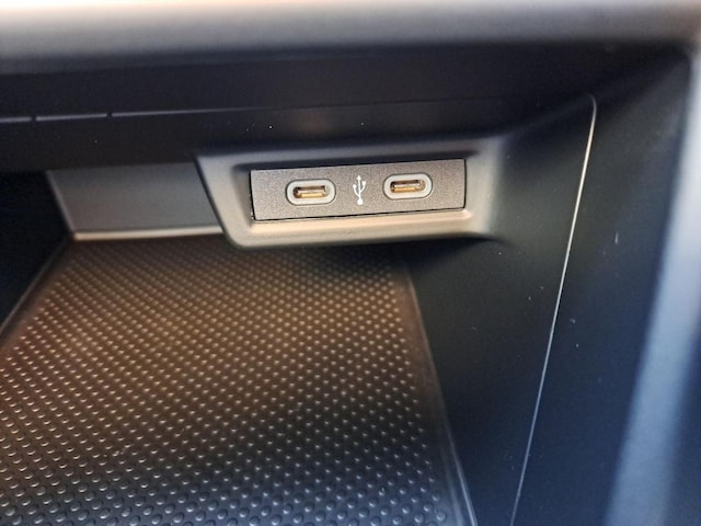 Volkswagen Polo 1.0 TSI IQ.Drive R-Line