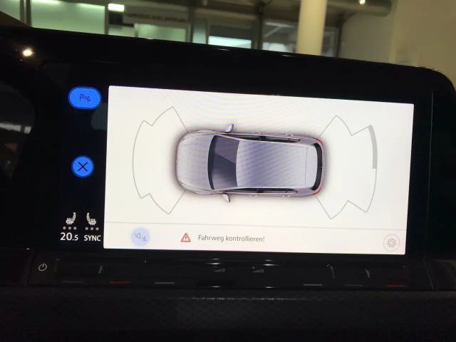 Volkswagen Golf 1.5 TSI Golf VIII