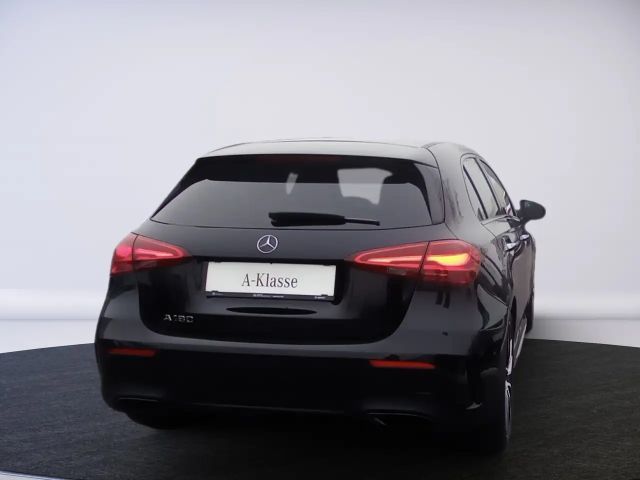 Mercedes-Benz A 180 AMG Line Hatchback