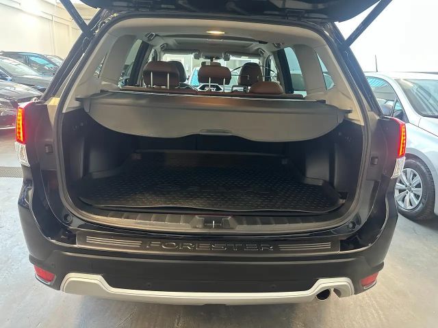 Subaru Forester AWD Premium e-Boxer e-Boxer