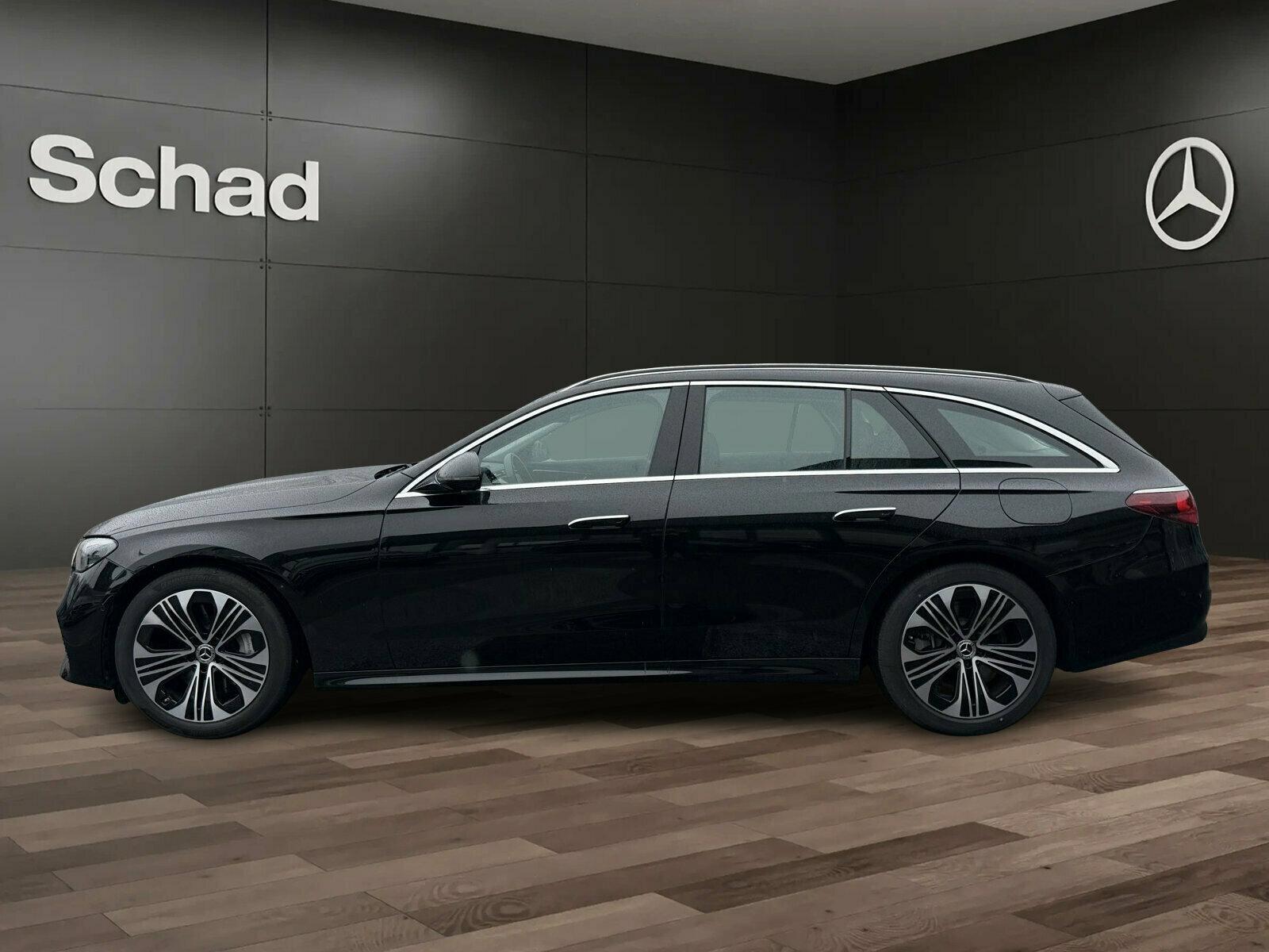 Mercedes-Benz E 300 AVANTGARDE E 300 e