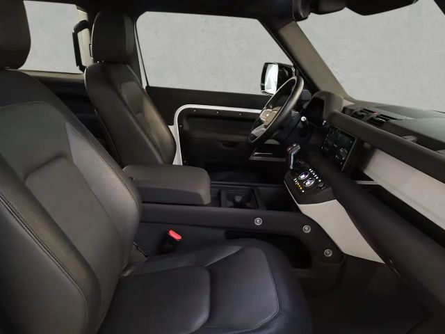 Land Rover Defender 90 D200 Dynamic SE