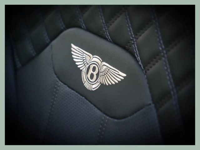 Bentley Bentayga V8