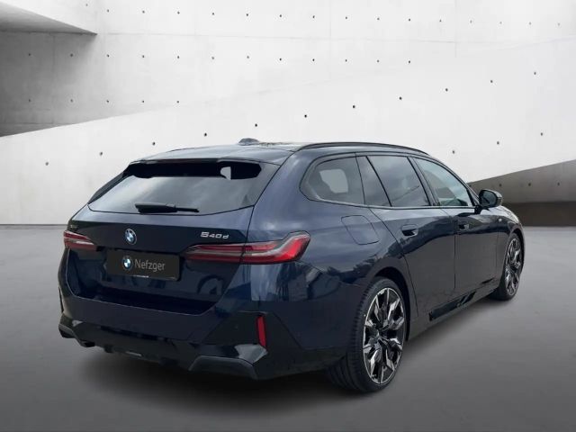 BMW 540 540d M-Sport Touring xDrive