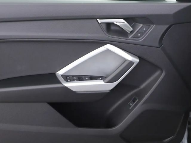 Audi Q3 35 TFSI S-Tronic