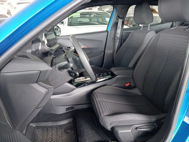 Peugeot E-2008 Active Pack