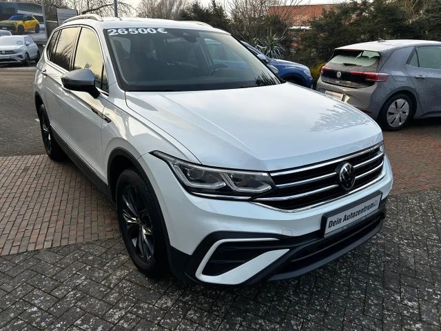 Volkswagen Tiguan 1.5 TSI Allspace Life