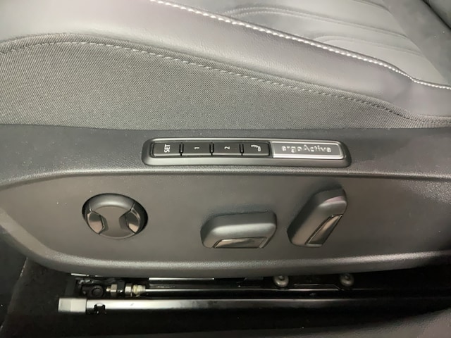 Volkswagen Golf 1.5 TSI Golf VIII