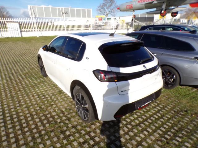 Peugeot E-208 GT-Line