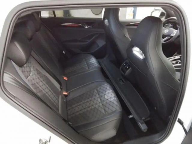 Volkswagen Passat 2.0 TDI DSG R-Line Variant