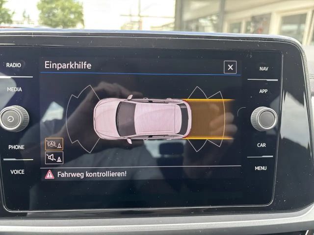 Volkswagen T-Roc 1.5 TSI DSG Life