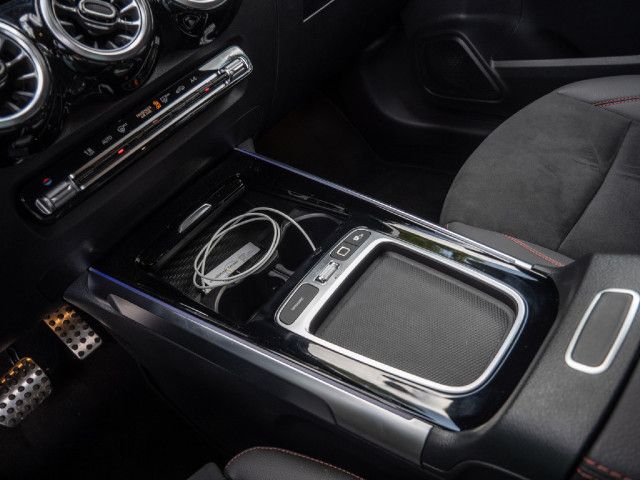 Mercedes-Benz GLB 200 GLB 200 d