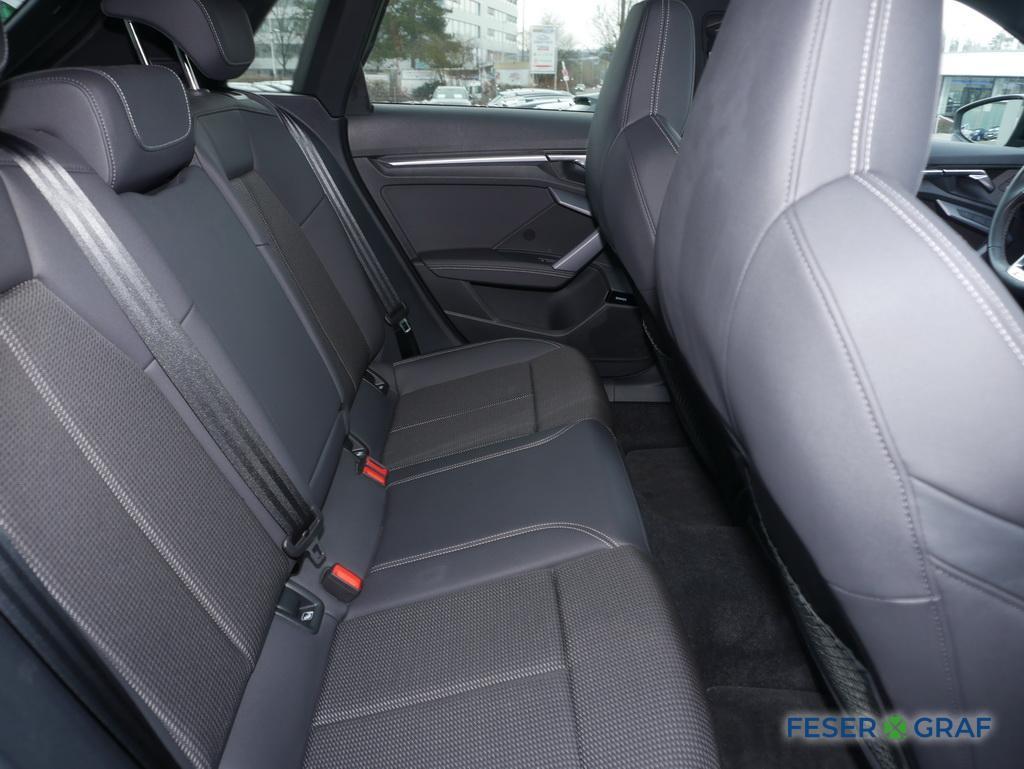 Audi A3 35 TFSI S-Line Sedan Sportback