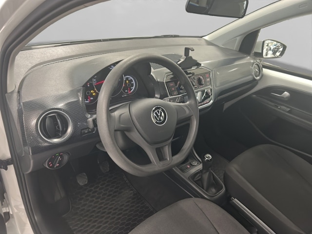 Volkswagen up! Move Move up!