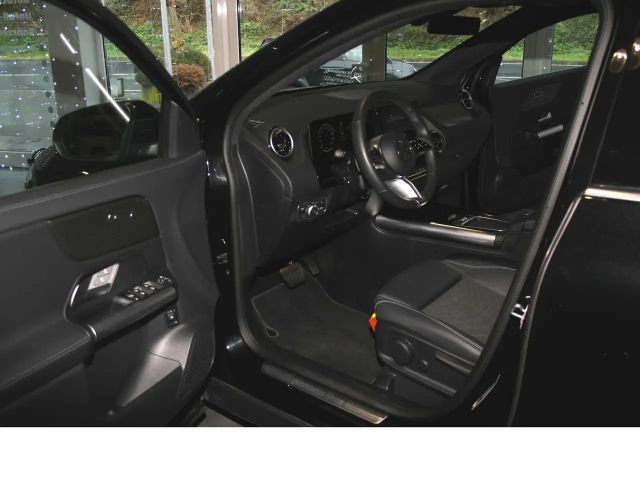 Mercedes-Benz GLA 200 4MATIC GLA 200 d