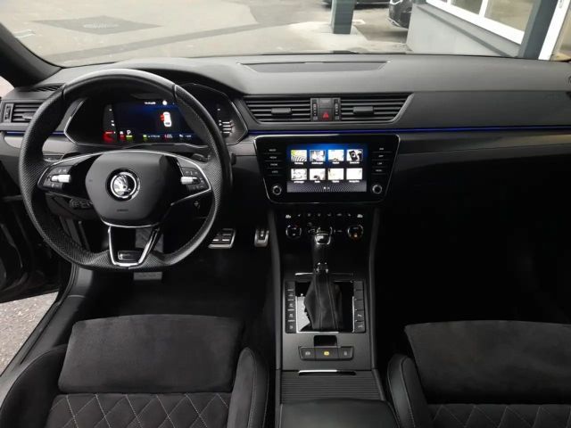Skoda Superb PlugIn-Hybrid Sportline