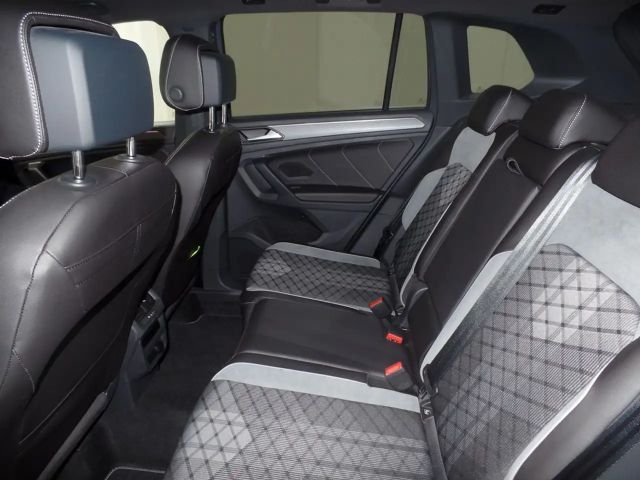 Volkswagen Tiguan 1.5 TSI IQ.Drive R-Line