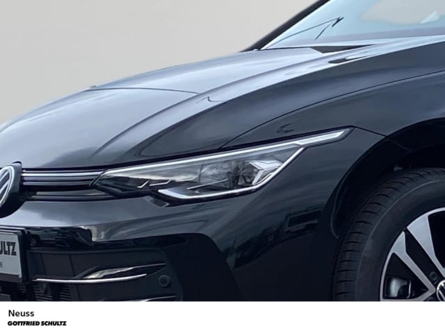 Volkswagen Golf 1.5 eTSI DSG