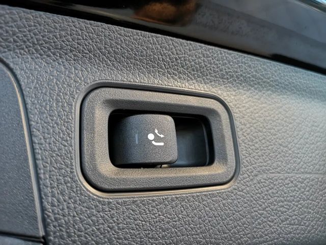 Mercedes-Benz A 180 Progressive