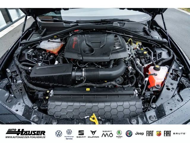 Alfa Romeo Giulia AT8 Q4 Turbo Veloce