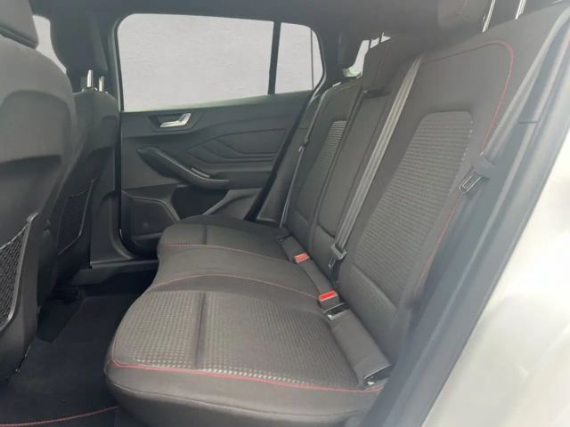 Ford Focus ST Line Wagon