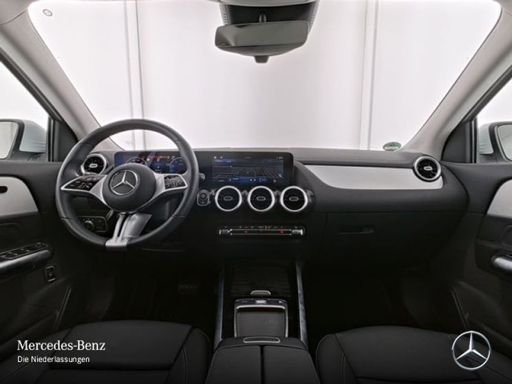 Mercedes-Benz GLA 180 Progressive