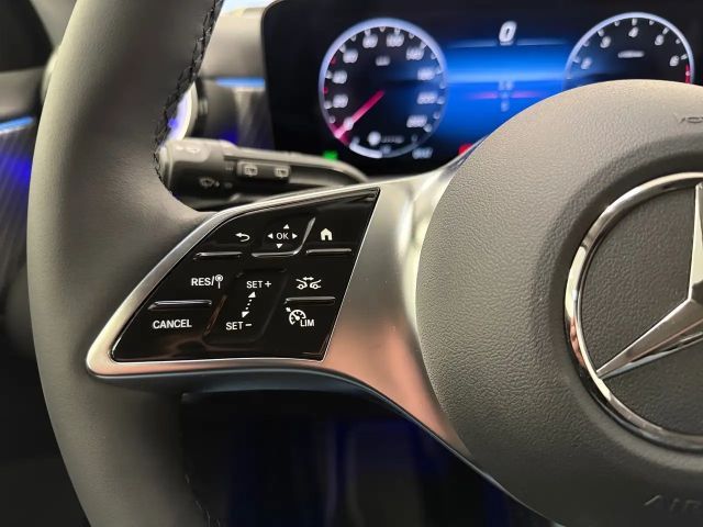 Mercedes-Benz A 180 Hatchback