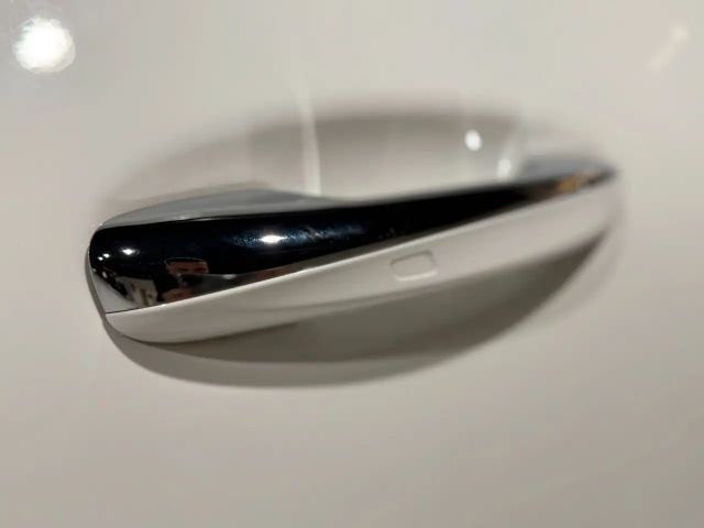 Mercedes-Benz CLA 220 AMG Line CLA 220 d Sedan