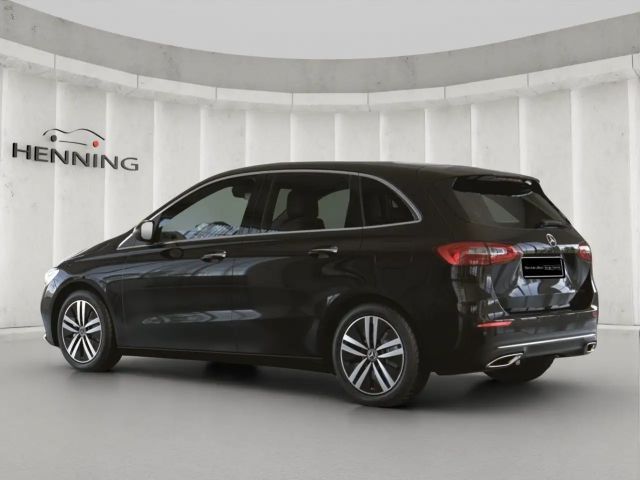 Mercedes-Benz B 180 Progressive Sedan