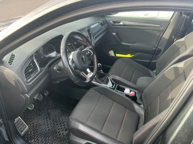 Volkswagen T-Roc Sport