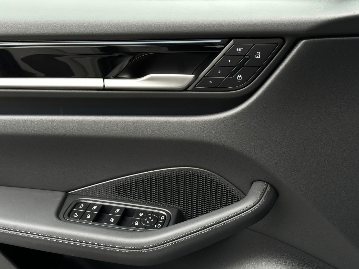 Porsche Macan BOSE PANO 360°