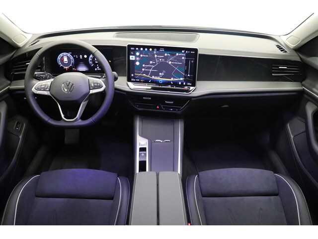 Volkswagen Passat 1.5 eTSI Business DSG