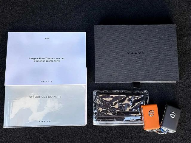 Volvo XC60 Dark Plus