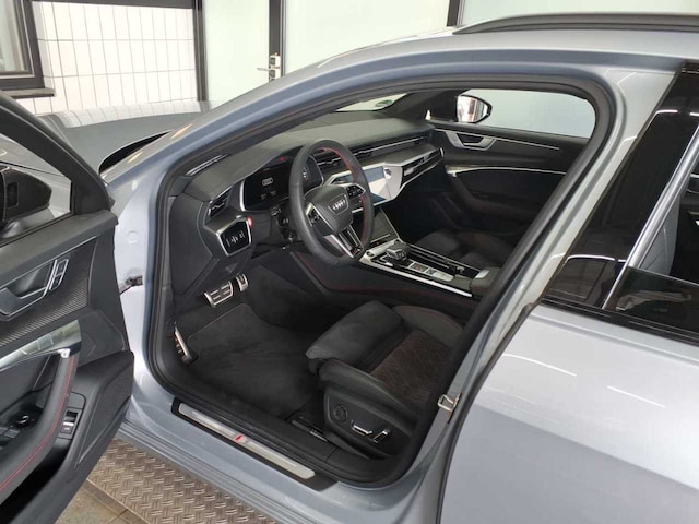 Audi S6 Avant Quattro