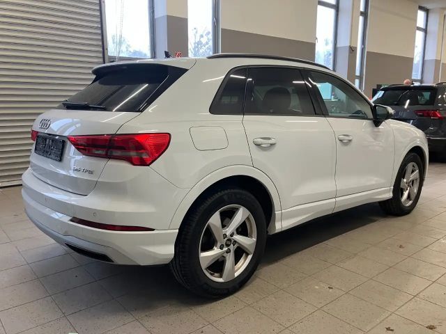 Audi Q3 35 TFSI S-Tronic