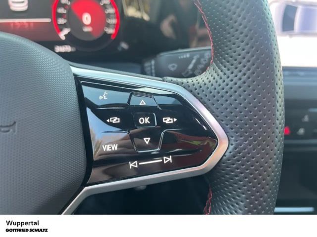 Volkswagen Golf GTI e-Golf