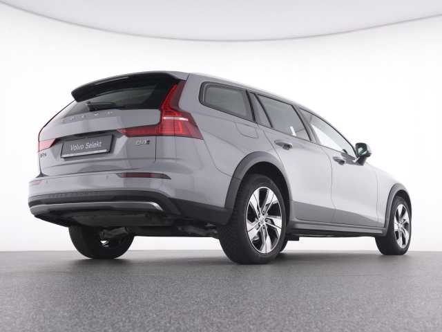 Volvo V60 Cross Country CC