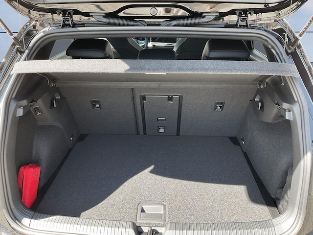 Volkswagen Golf 2.0 TDI DSG R-Line