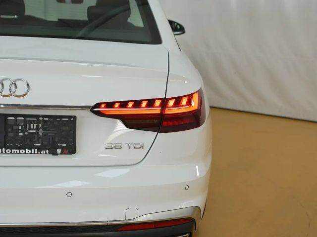 Audi A4 35 TDI S-Line S-Tronic Sedan