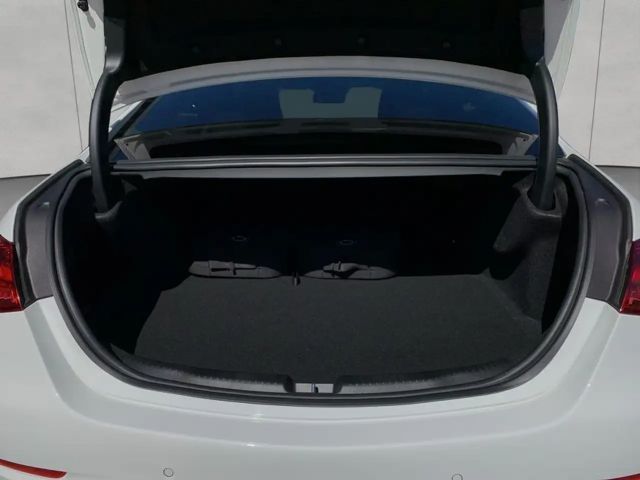 Mercedes-Benz C 300 Sedan