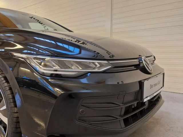 Volkswagen Golf Business DSG Variant