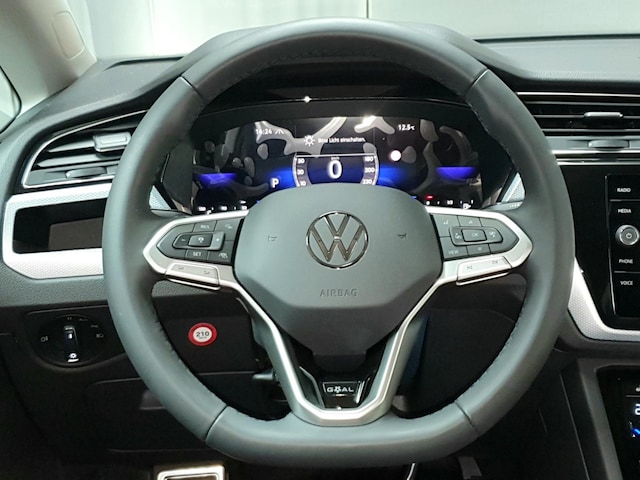 Volkswagen Touran DSG R-Line
