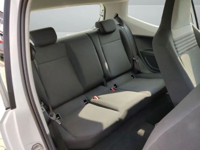 Volkswagen up! Move Move up!