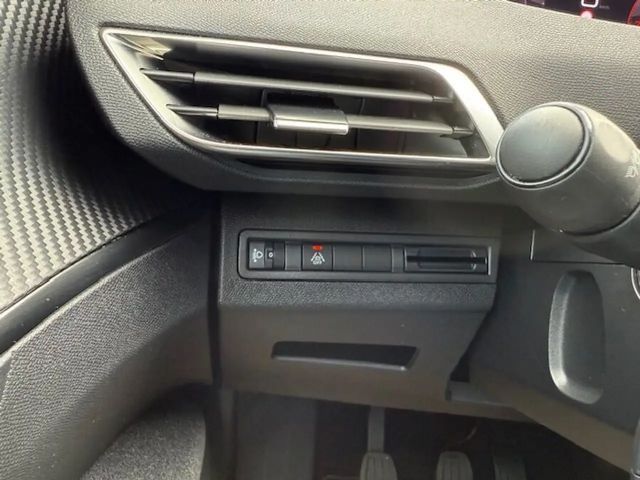 Peugeot 3008 PT 130 6 Gang Manuell