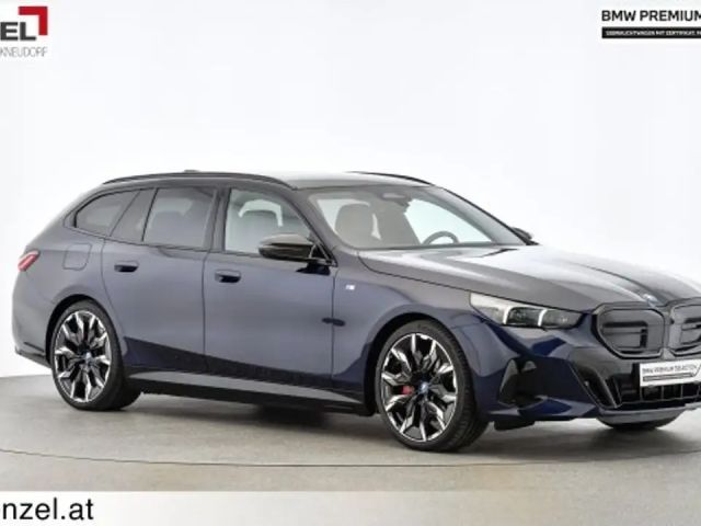 BMW i5 M60 Touring xDrive