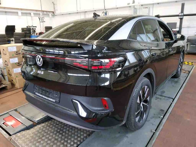 Volkswagen ID.5 IQ.Drive Pro