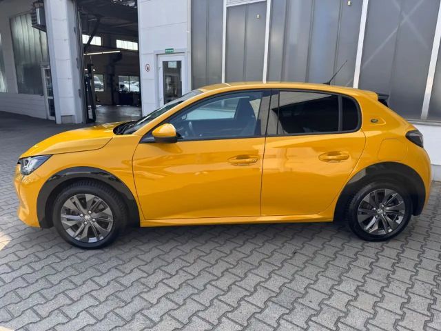 Peugeot 208 Allure Pack