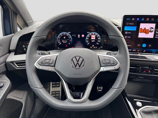 Volkswagen Golf 1.5 TSI Golf VIII Plus R-Line