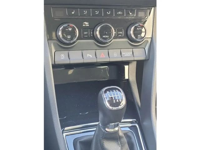 Skoda Karoq Style Style